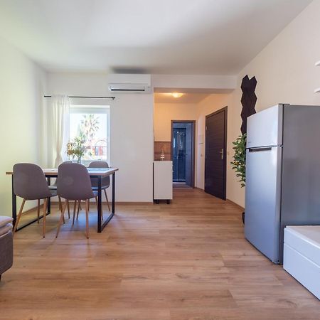 Cozy apartment with breakfast on request 1 Pula Extérieur photo