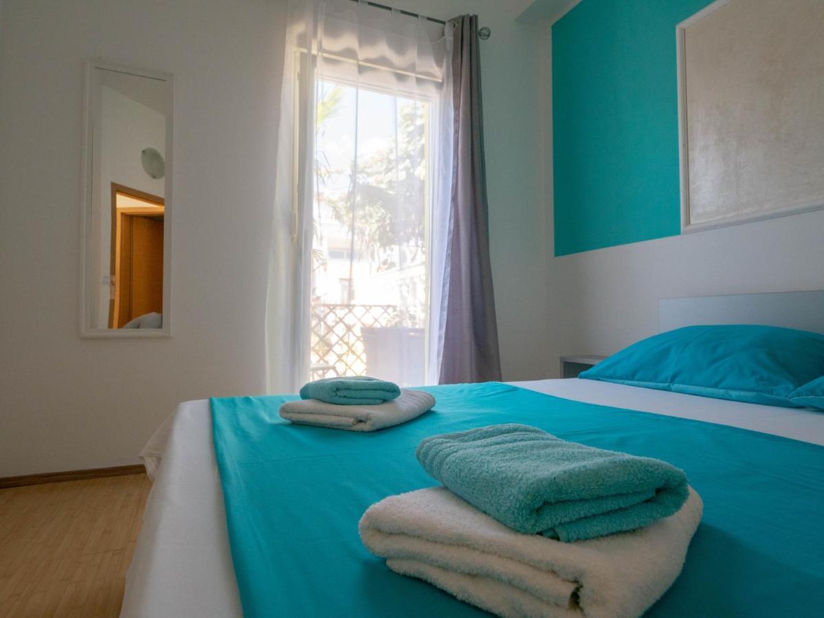 Cozy apartment with breakfast on request 1 Pula Extérieur photo